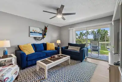 Image de Vista Verde West|6-136| 2bd 2ba