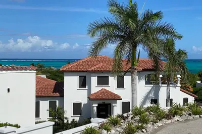 Image de Coral View Villa - 7 Night Special - Grace Bay