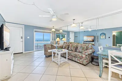 Image de Aqua Villa 302