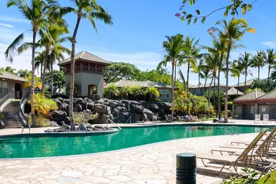 Image de Bright, Spacious 3 Bedroom- Beach Club Access