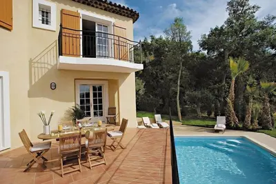 Image de Piscine Privée | Villa spacieuse et équipée