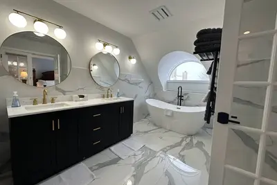 Image de Luxurious True Ski On\/Off Five Bedroom Townhouse @ Seasons on Mount Snow