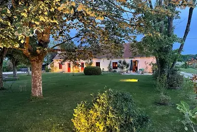 Image de Authentic country house with swimming pool