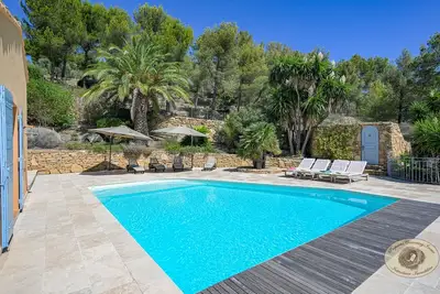 Image de Nouveau \/ Magnifique propriété de charme dans une ambiance Toscane à Bandol, Var