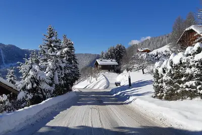 Image de 2 pièces⭐⭐⭐⭐4 beds - Vue sur la chaîne des Aravis, Alpes - calme\nAnimal accepté