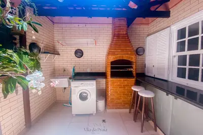Image de Beautiful modern house in the center of Búzios with 2 bedrooms, garage and barbecue.