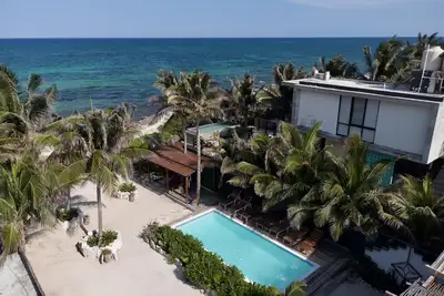 Private 10-bedroom villa facing the beach\/temazcal and pool.