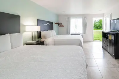 Image de Everglades City Motel - Queen Room, 2 Beds, Back Door