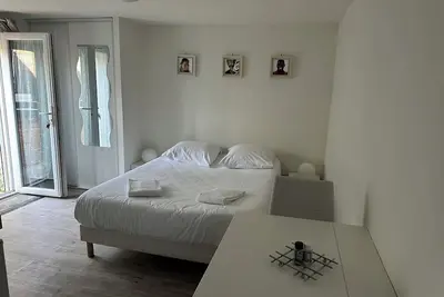 Image de Studio calme et indépendant proche Tours