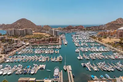 Image de Paraiso Residences -Amazing condo marina view