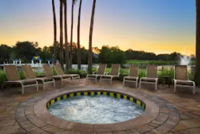 Image de May 4th-10th, 2023 Near Sea World, lake, several pools, golf!