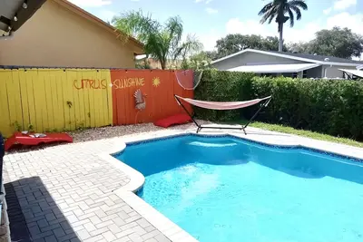 Image de Home Near Hollywood Beach/ Backyard Oasis w/ Heated Pool