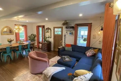 Image de Colorful & Cozy Home in Heart of New Paltz