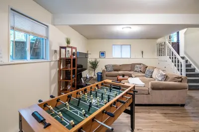 Image de *Pet Friendly* Ski Camelback Waterpark Hiking  Casino & Shopping! Easy check out