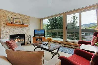 Image de Labor Day Weekend Fun! Plentiful Amenities, Sweeping Views, Location! Simba Run Hits All the Marks!