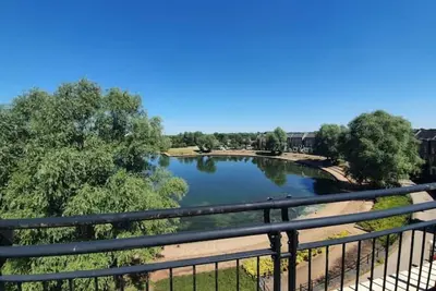 Image de Executive Lakeside 4 Bed Townhouse