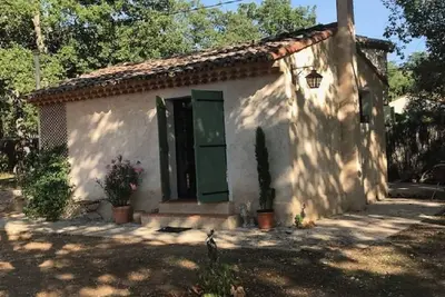 Image de La Brindille Petit mas provençal *** studio 30 m2 3 Pers. calme avec Piscine
