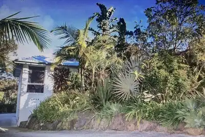 Image de Light & Breezy Family Home only 10min walk to glorious beaches!