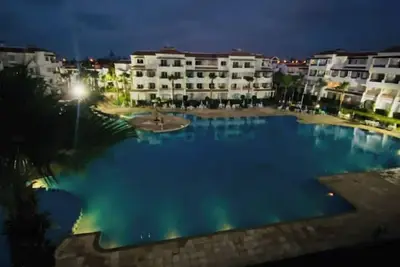 Image de Superbe appartement en résidence avec piscine