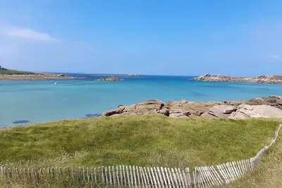 Image de Charmante maison de vacances avec terrasse et jardin à 200m de la plage