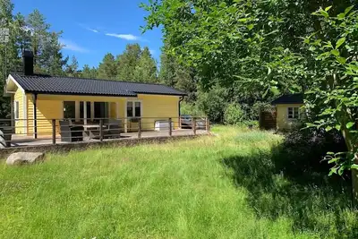 Cozy vacation home with large terrace, 8 min from the sea