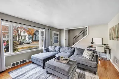 Image de Charming Modern Two-bedroom Townhouse