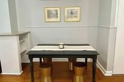 Image de The Luna Apartment!