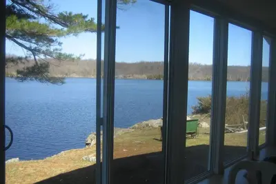 Image de Lakefront Cottage | Hot Tub, Dock & Boats, view