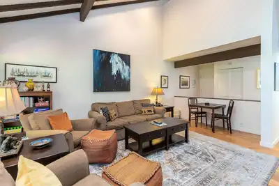 Mead75 - Updated Home with Ac, Bikes, Pet-Friendly