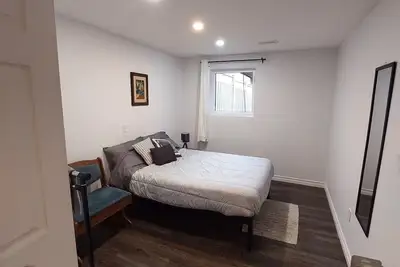 Image de Stylish 2-Bedroom Guest Unit for 4 people in Central Location, Affordable Rates
