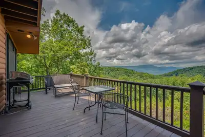 Image de Tranquility Cabin with Mountain Views Pet Friendly