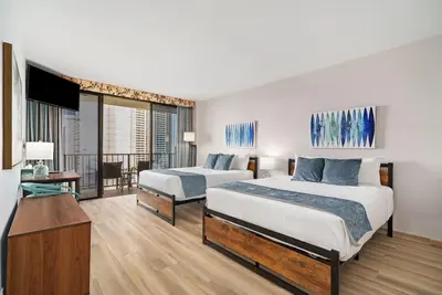 Free Parking - Diamond Head & Ocean View Studio with Pool - Sleeps 4