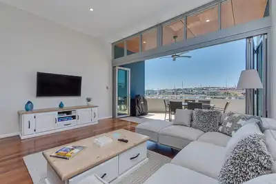 Image de Luxury Marina Townhouse