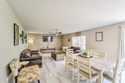 Image de Spacious Sunshine Estate*Pool*Beaches*Near Springs