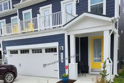 Image de Bayside * 5br Luxury Twin House, 4. 5 Baths, 3 Suites * Sleeps 12