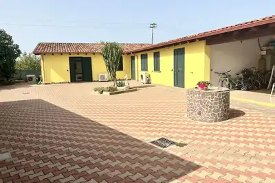 Image de Résidence Sulcis 4 avec vue sur les montagnes, terrasse partagée & A/C