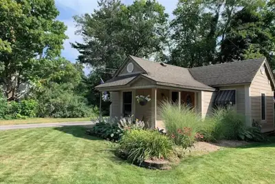 Image de Perfectly Located 2- Bedroom