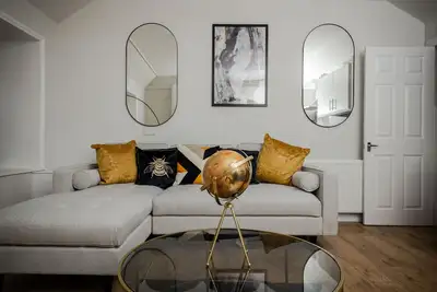 Image de Vue sur Jardin-Maison-Salle de bain privée séparée