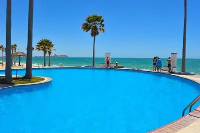 Image de Sandy Beach Getaway A203 at Casa Blanca
