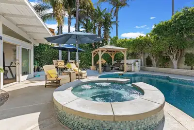 Image de Classic Mid-Century Home-Huntington Harbour Marina