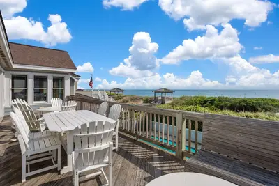 Image de 6120 YankeeClipper*Oceanfront*Elevator*Pool*HotTub