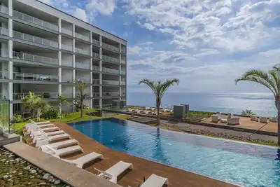 Luxury, elegance and sea view - Madeira Palace I