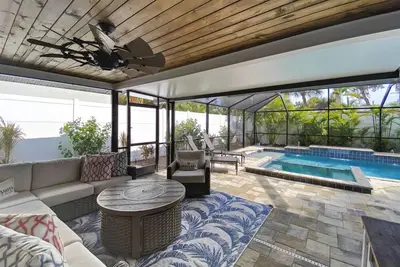 Image de New Listing - Modern Luxury Private Home with Pool in Siesta Key