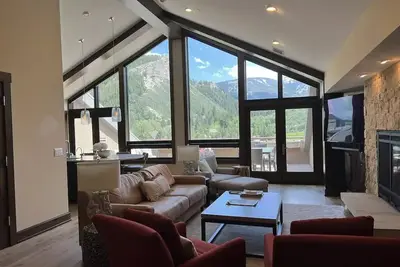 Image de Best of the Best! Ski in/out, Resort & Spa, Hot tub, Ski Valet, Rm Service