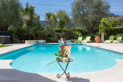 Image de Spacious luxury villa full a\/c private pool Vallauris Cannes