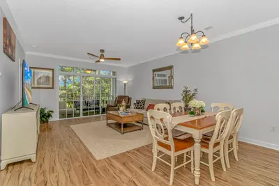 Image de Cypress Bend At Barefoot Unit 1124 - 2nd Floor Two-Bedroom Suite at Barefoot Landing - Sleeps 4!