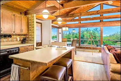 Image de Brathouse By The Sea - Easy Access to the Pacific