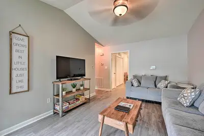 Image de Lovely High Point Abode ~ 2 Mi to University!