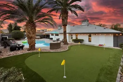 Image de New Luxury 4br in Phoenix / Scottsdale W/ Xl Heated Pool & Putting Green