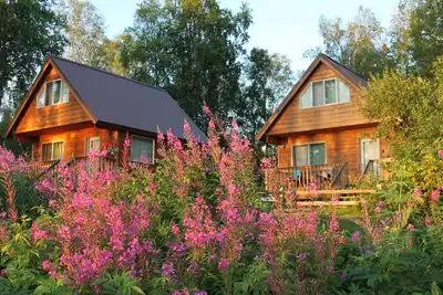 Image de Riverside Cabins-Cabine-Salle de bain privée séparée-Vue sur la rivière